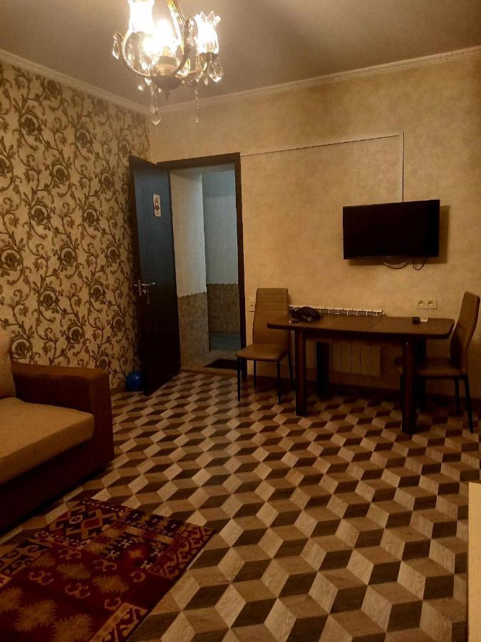 تبليسي Apartment For Family المظهر الخارجي الصورة